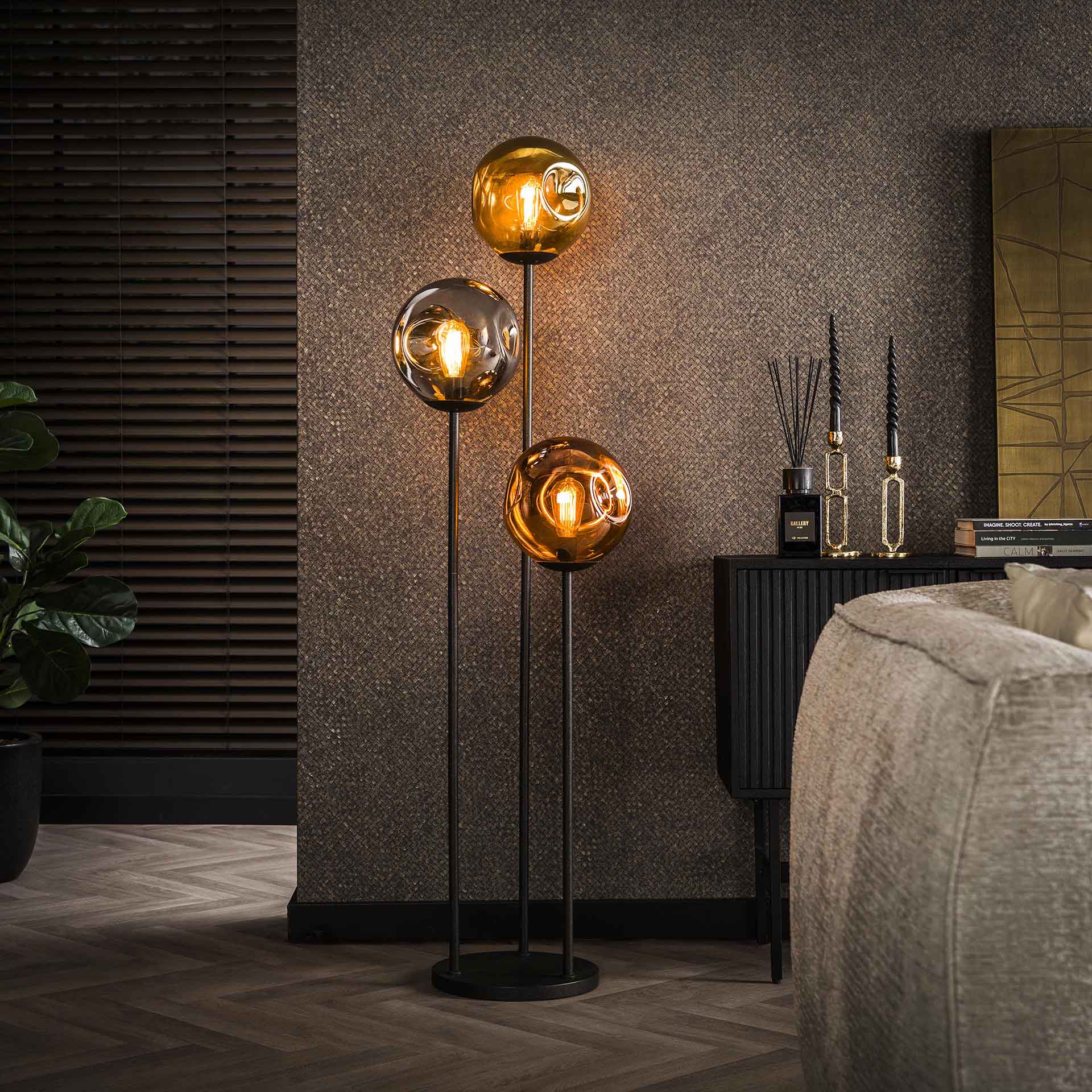 Floor lamps