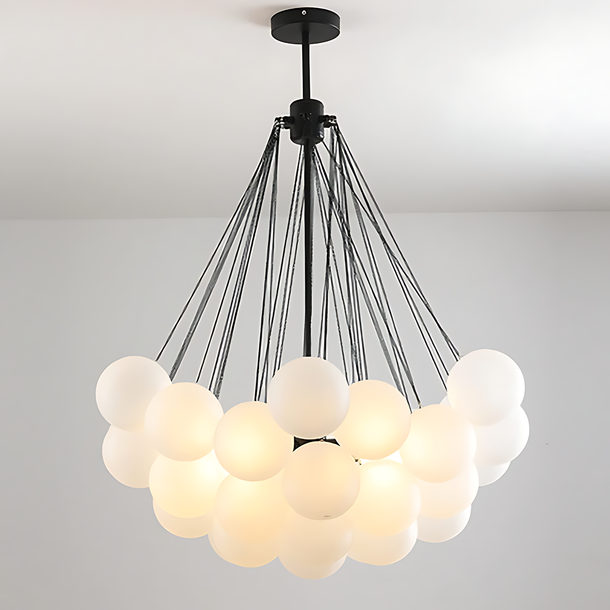 Perla Louise Chandelier