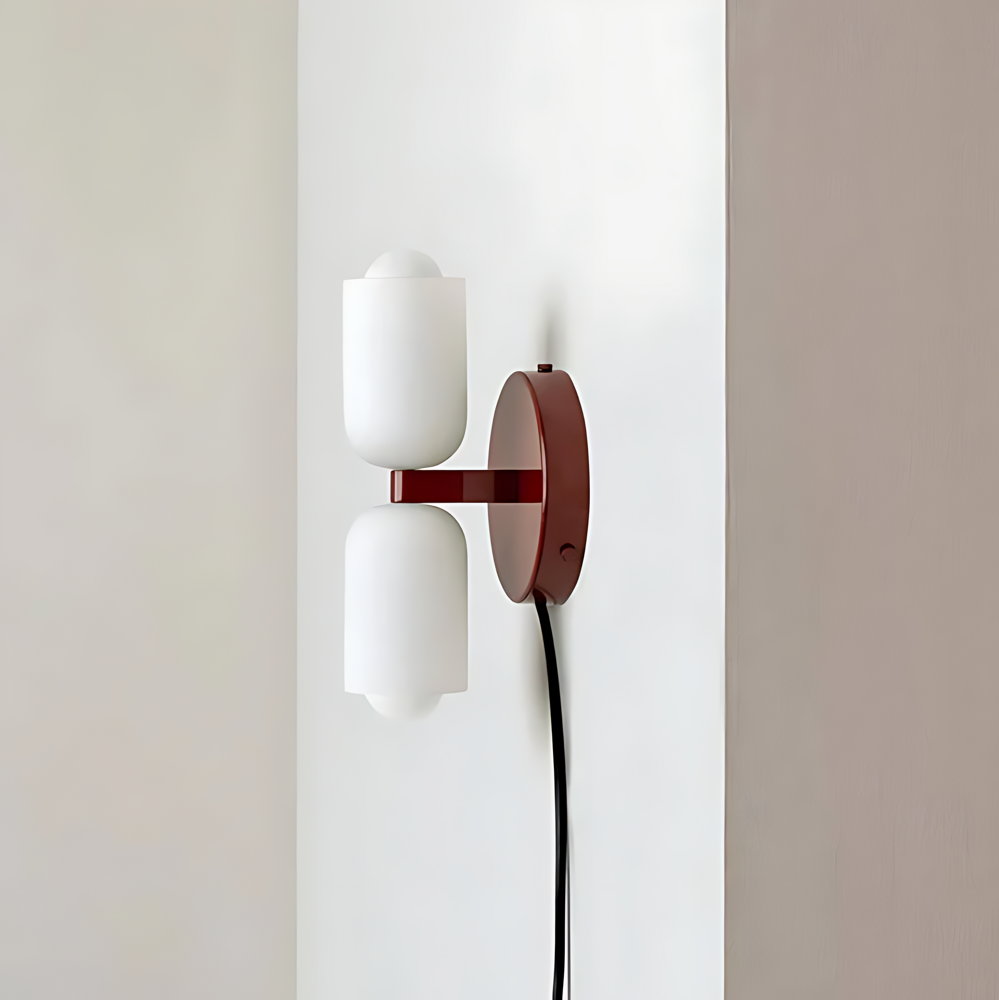 Velora Wall Lamp