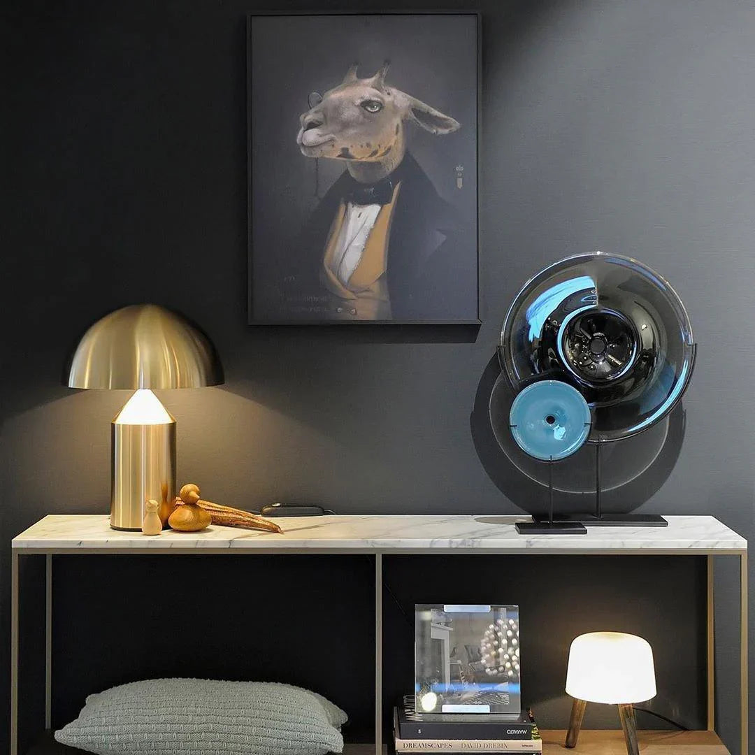 Vita Luce Lamp