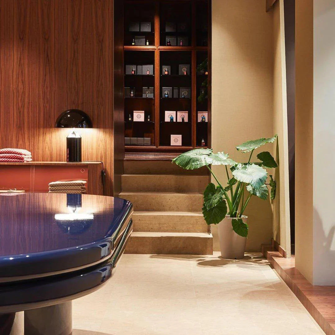 Vita Luce Lamp