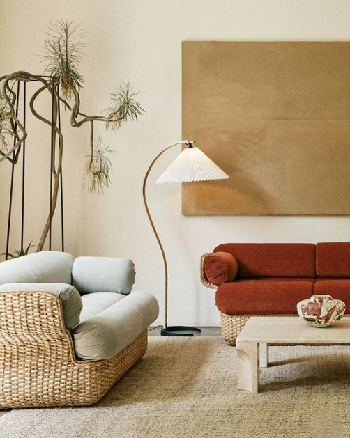 Caprani Floor Lamp