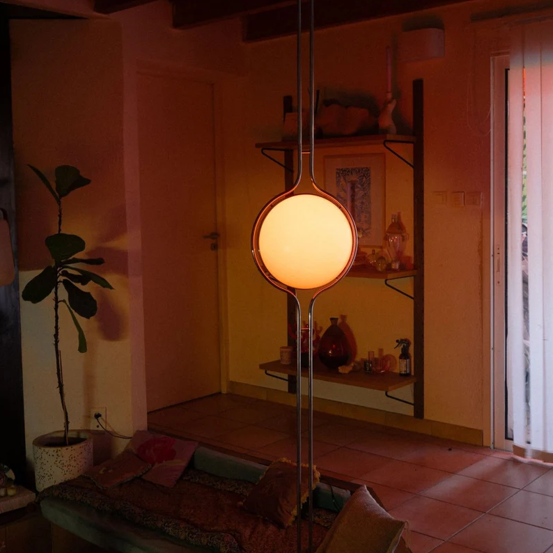 Mono Floor To Ceiling Lamp