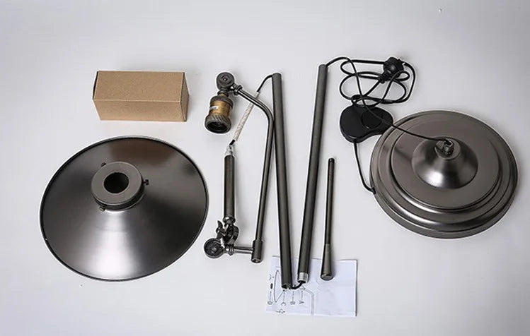 Lustre Vintage Floor Lamp