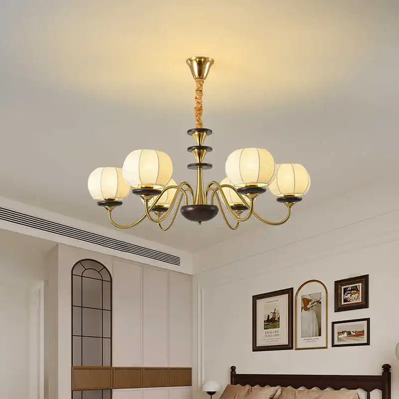 Versailles Heritage Lamp