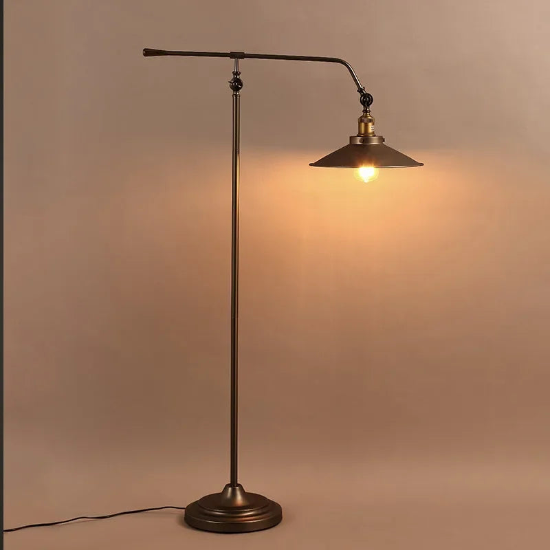 Lustre Vintage Floor Lamp
